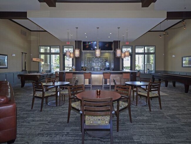 Building Photo - 11300 Farrah Ln