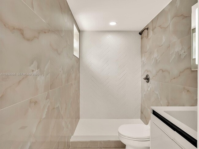 Building Photo - 107 Central Ave