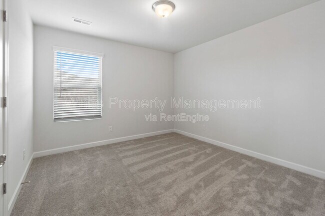 Building Photo - 4962 Durneigh Dr
