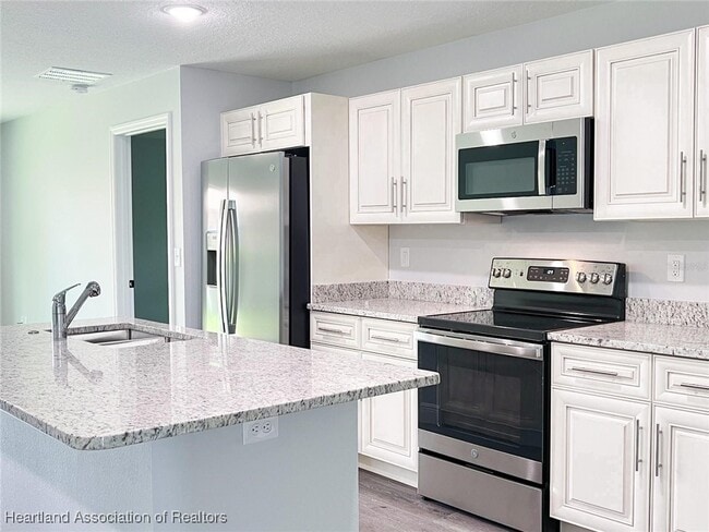 Building Photo - 501 Triumph Dr