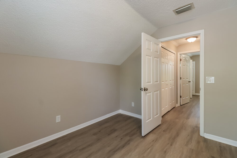 Building Photo - 732 Cape Cod Cir