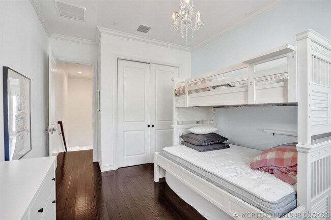 Building Photo - 381 E Cannery Row Cir