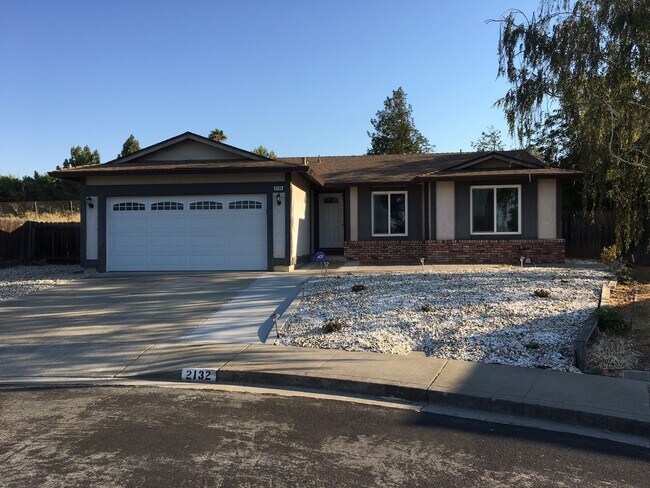 Primary Photo - 2132 Austin Ct