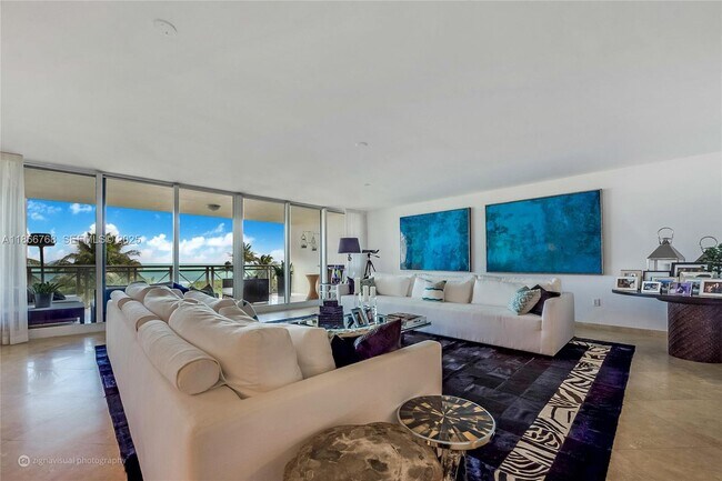 Building Photo - 430 Grand Bay Dr