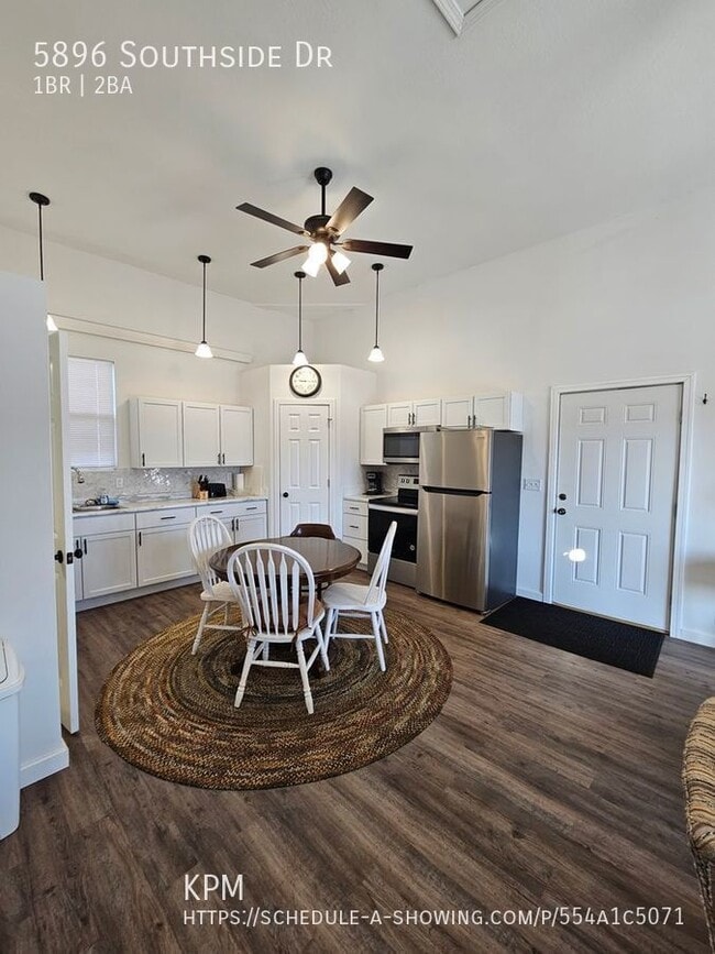 Building Photo - 1302 E Fairmont Blvd