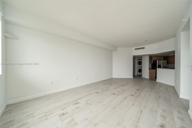Building Photo - 140 S Dixie Hwy