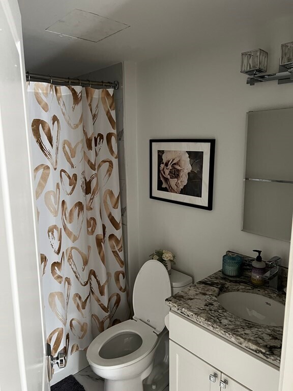 Building Photo - 296 Beacon St