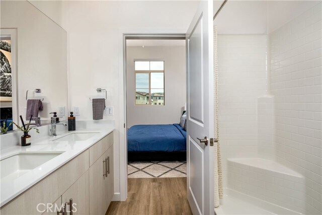 Building Photo - 27875 Viewpoint Dr