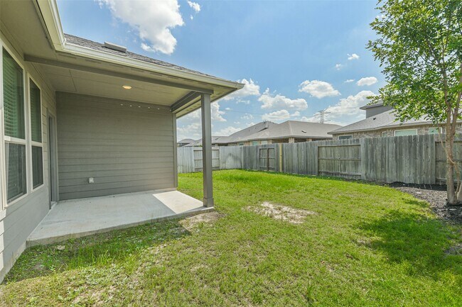 Building Photo - 9115 Brixham Dr