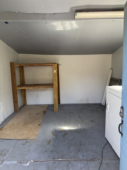 Building Photo - 4109 Nelson Ave