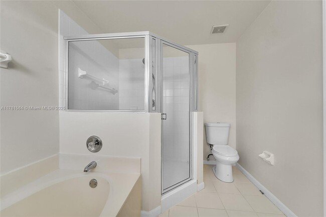 Building Photo - 9840 NW 19th Pl
