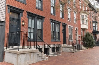 Building Photo - 122-124 State St