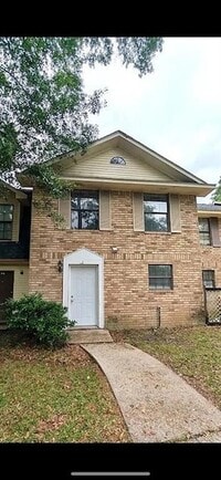 Building Photo - 515 N Buchanan St