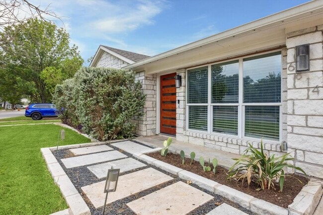 Building Photo - 6814 Langston Dr