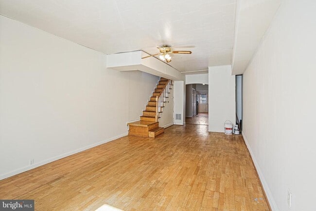 Building Photo - 208 S East Ave