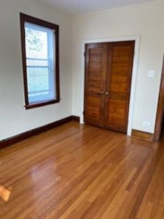 Building Photo - 2904 N Linder Ave