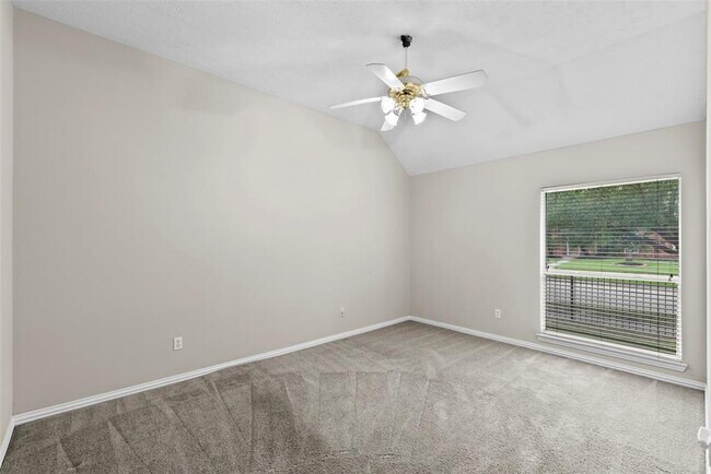 Building Photo - 12058 Miramar Shores Dr
