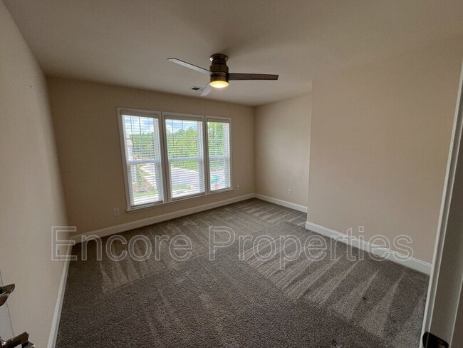 Building Photo - 728 Colby Pl