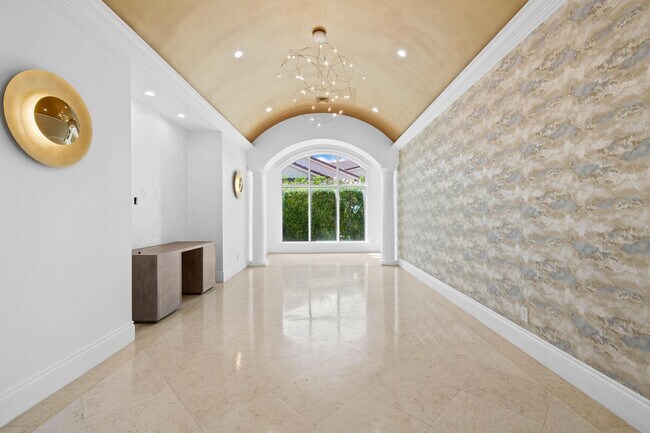 Building Photo - 861 Nafa Dr