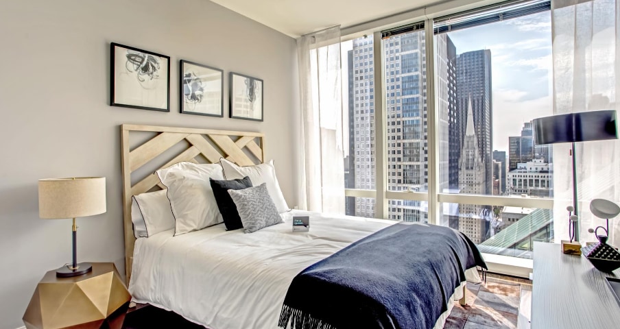 Building Photo - 77 W Wacker Dr