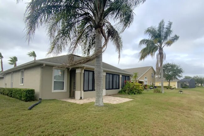 Building Photo - 258 Perfect Dr