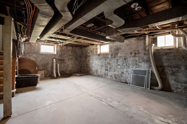 Building Photo - TGS Upstairs Lounge