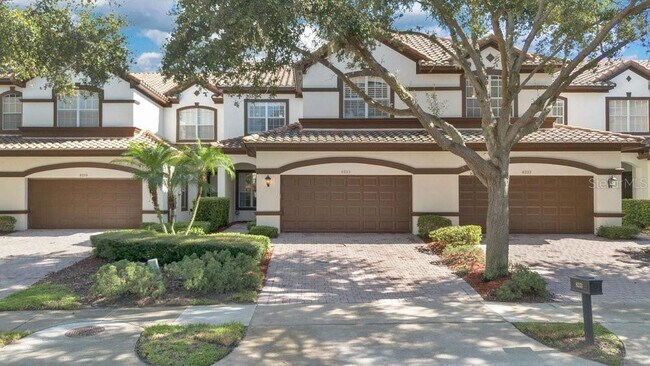 Building Photo - 8233 Tivoli Dr