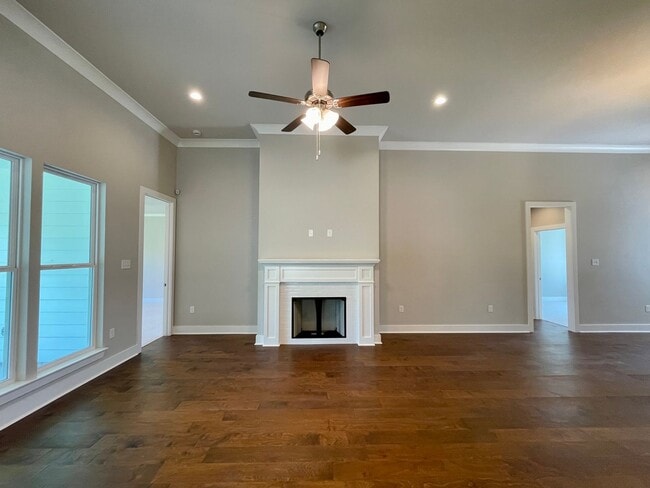 Building Photo - Beautiful home In Ascension!