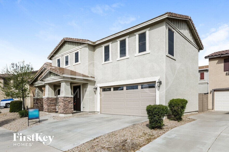 Building Photo - 21172 E Avenida Del Valle