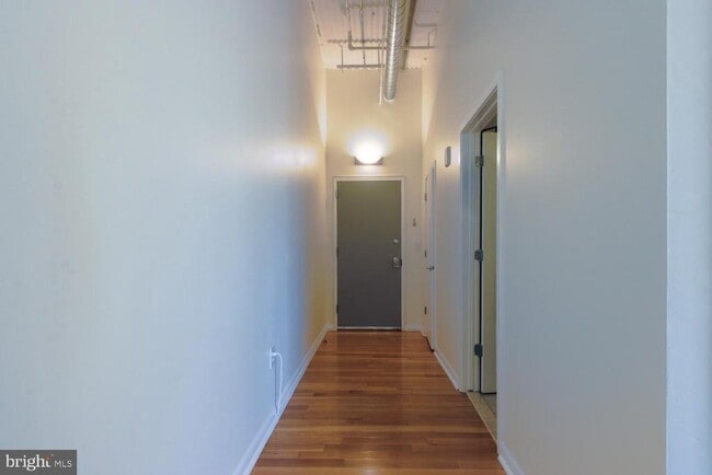 Building Photo - 2200 Arch St