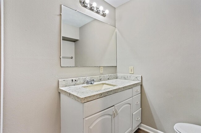 Building Photo - 315 1/2 Rio Hondo-