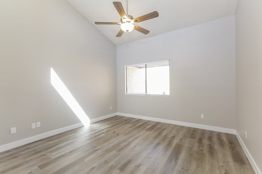 Building Photo - 7761 Success Ct