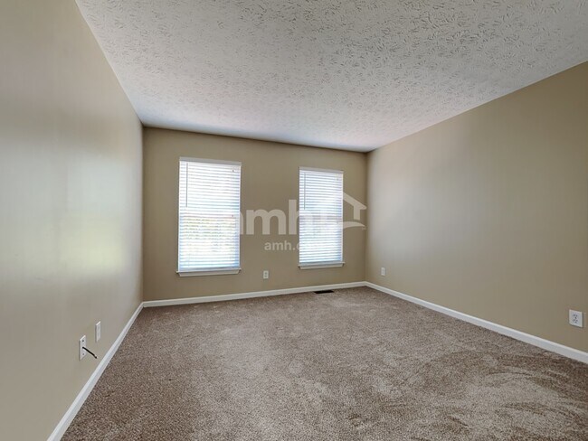 Building Photo - 5623 Appaloosa Circle