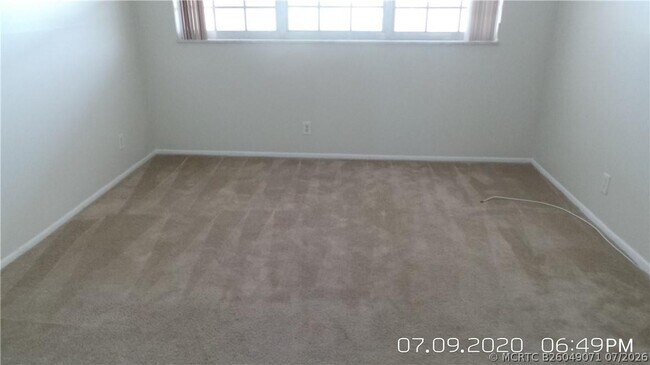 Building Photo - 2651 S Course Dr