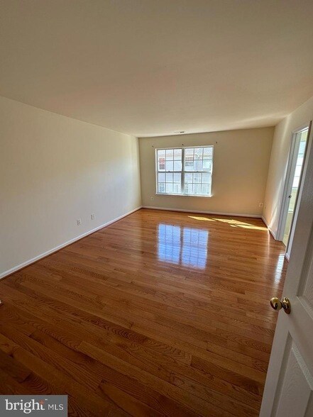Building Photo - 13517 Bannacker Pl