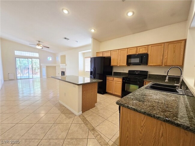 Building Photo - 9726 Tomorrow Ct