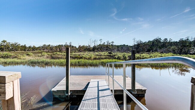 Building Photo - 15 Nautica Way