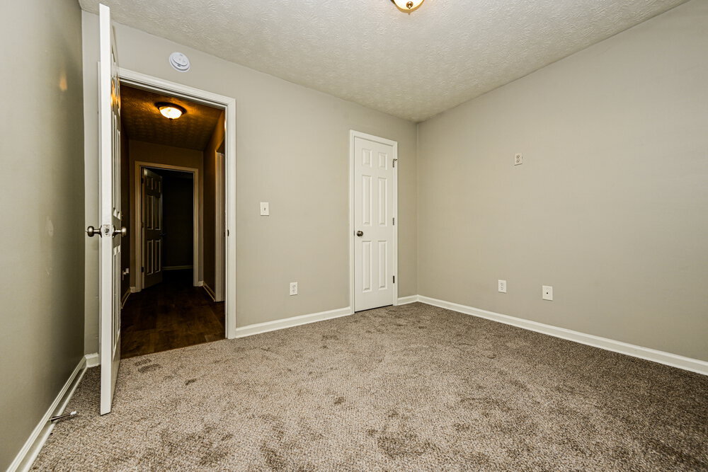 Building Photo - 1025 Borrington Ln