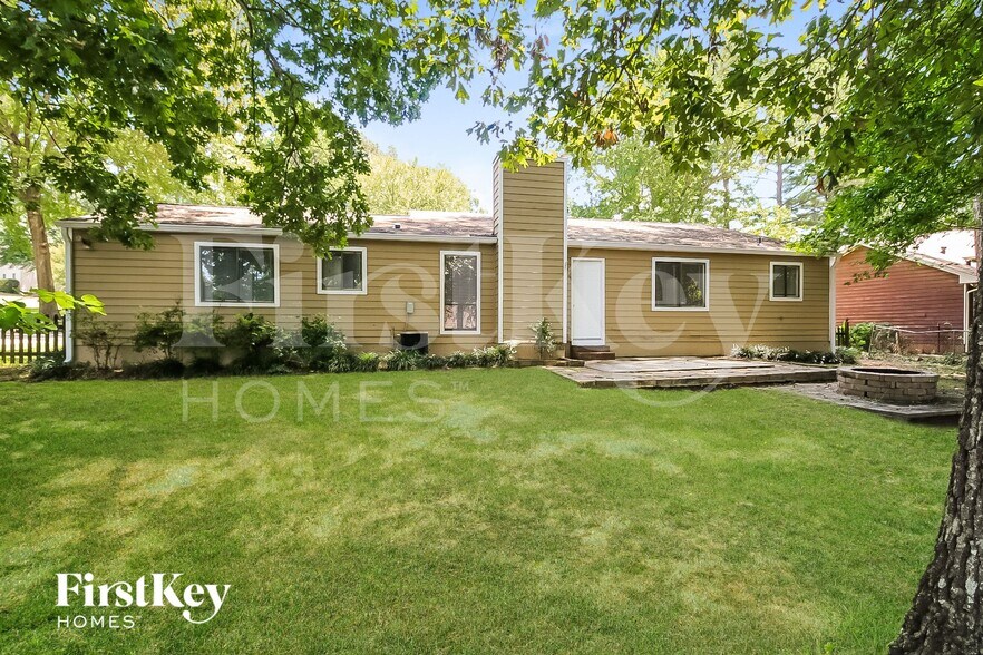 Building Photo - 205 Lanyard Loop