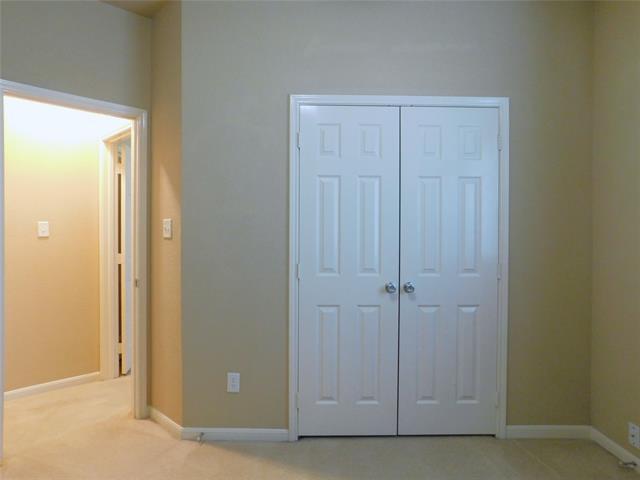Building Photo - 108 Red Bluff Dr