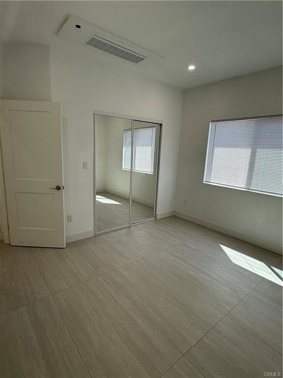 Building Photo - 22352 1/2 Schoenborn Street, Los Angeles, ...