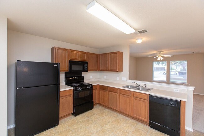 Building Photo - 14009 Briarcreek Loop