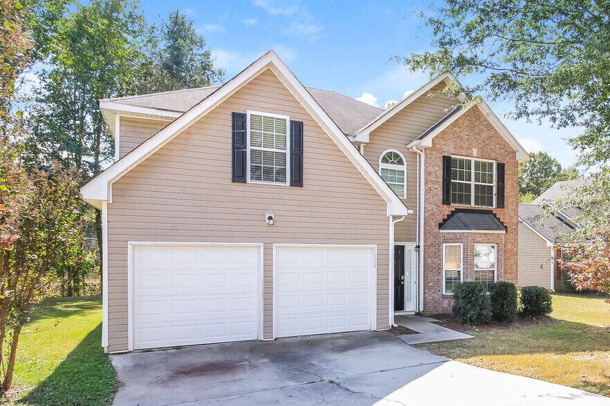 Building Photo - 5884 Bluegrass View