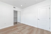 Building Photo - 1514 E 22nd St