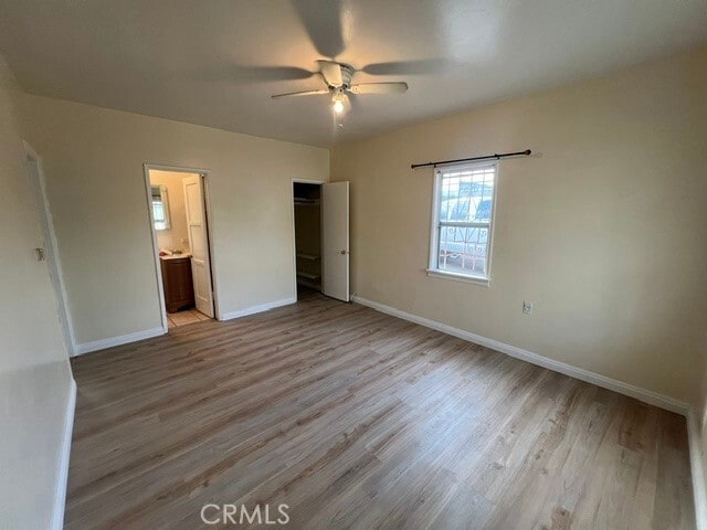 Building Photo - 1422 W 84th Pl