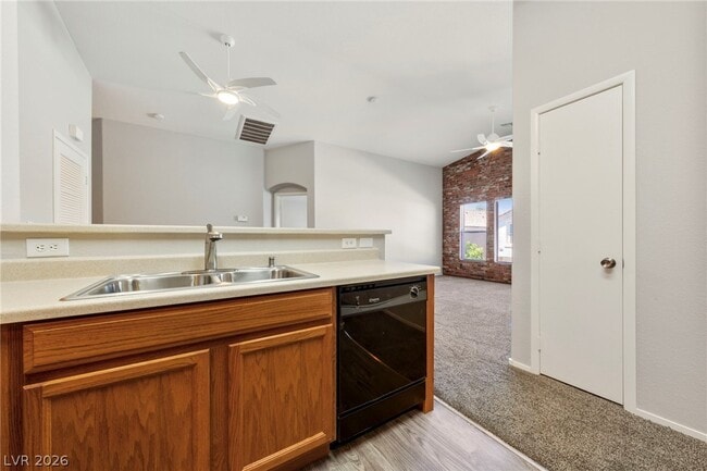 Building Photo - 2583 Land Rush Dr