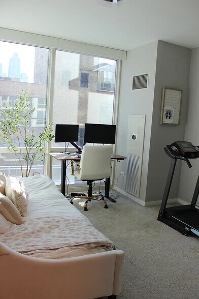 Building Photo - 757 N Orleans St