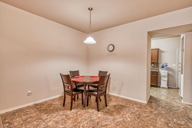 Building Photo - 14300 Gil Reyes Dr