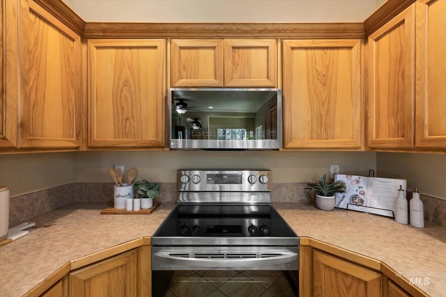 Building Photo - 1603 N 29th St