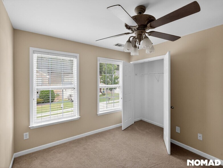 Building Photo - 1118 Westchase Cove SW
